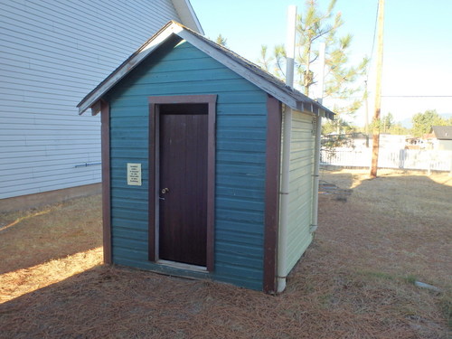 GDMBR: It's a One Hole'r Outhouse.