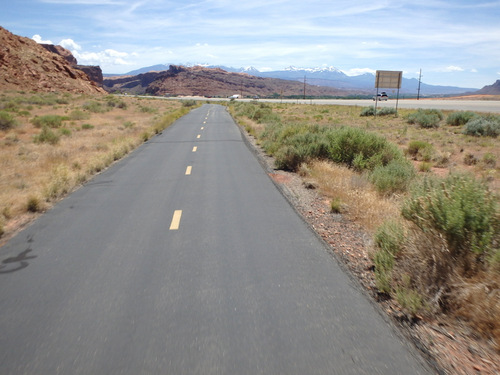 We were out of Arches NP and riding the bike trail south, parallel to US-191, back to Moab.
