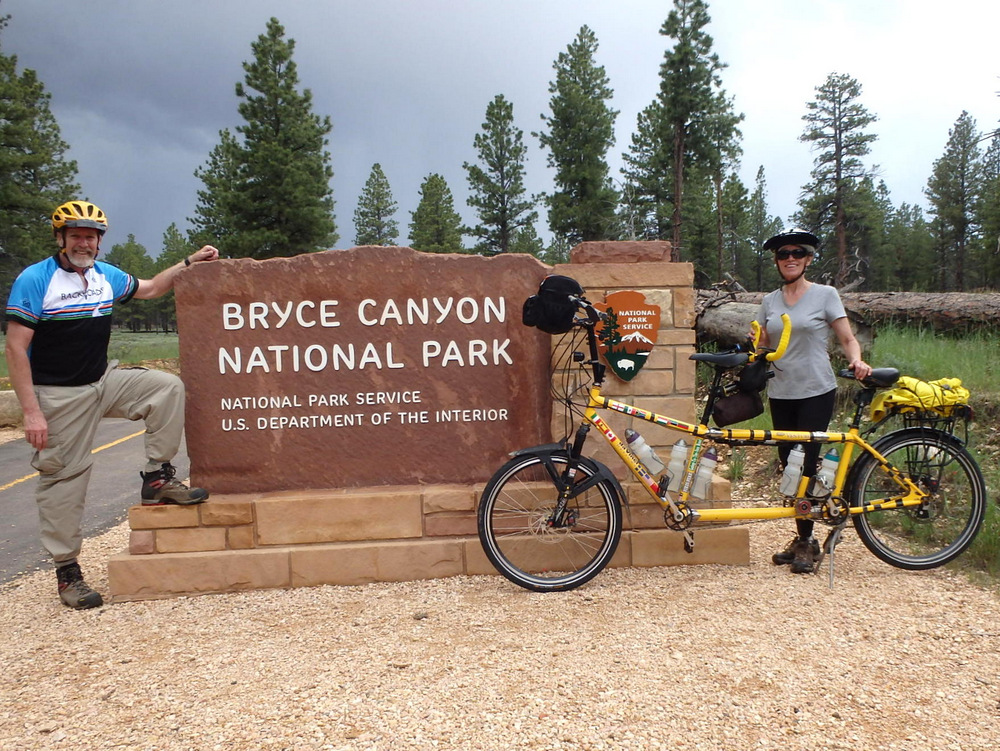 Dennis and Terry Struck with the Bee (da Vinci Tandem) at Bryce Canyon National Park, Utah.