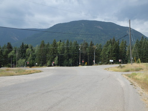 GDMBR: Where Lower Elk Valley Road reconnects to BC Hwy 43.