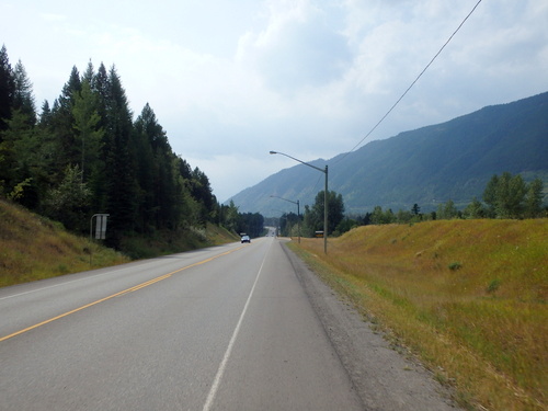 GDMBR: Riding across Sparwood on Hwy 43 to find our hotel.