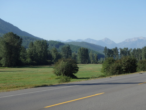 GDMBR: Riding south on the Crowsnest Hwy (BC 3).