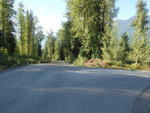 GDMBR: Thompson Road is where the road changes to gravel.