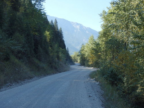 GDMBR: Heading west and climbing on the Lodgepole River Road.