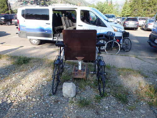 Looks like the back of a bicycle-based wheelchair adaption.