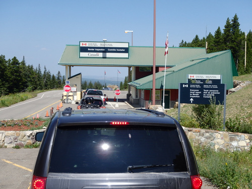 We arrived at the Canadian Port of Entry.