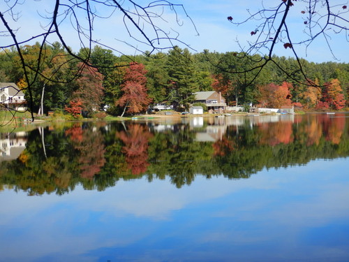 Veterans Memorial Park, NH - Nice Fall Foliage View.