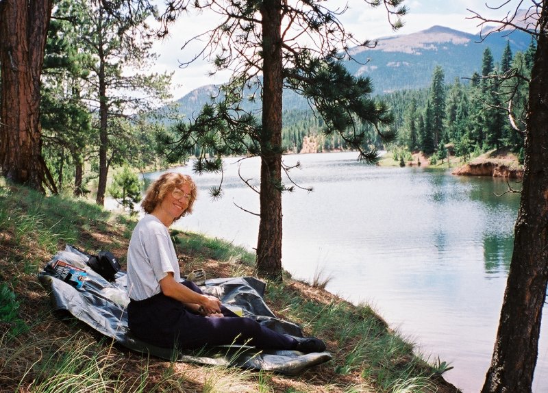 Picnic lunch viewing Couger Lake and Pikes Peak.