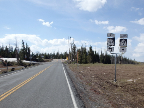 Very tricky intersection, we were supposed to stay on UT-143.