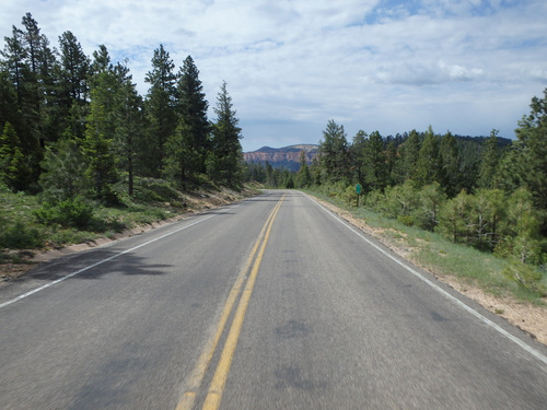 Southbound on the road to Rainbow Point.