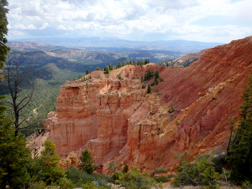 View from un-named pull-off near Yovimpa Point.