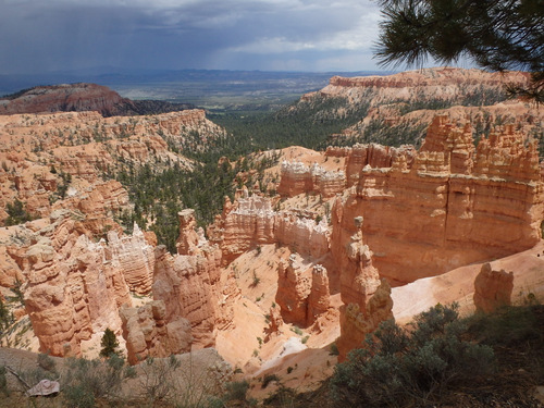 Bryce Canyon Rim Hike.