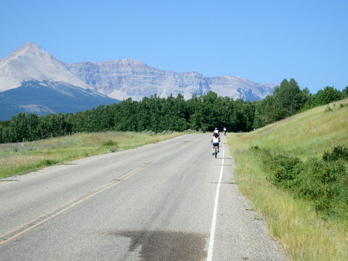 Riding the MT-17 leg to the Canadian Port of Entry.